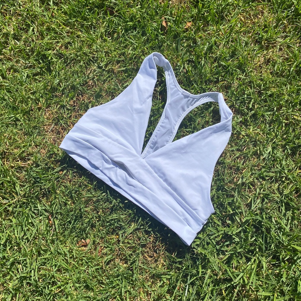 [Vimmia] White Sports Bra